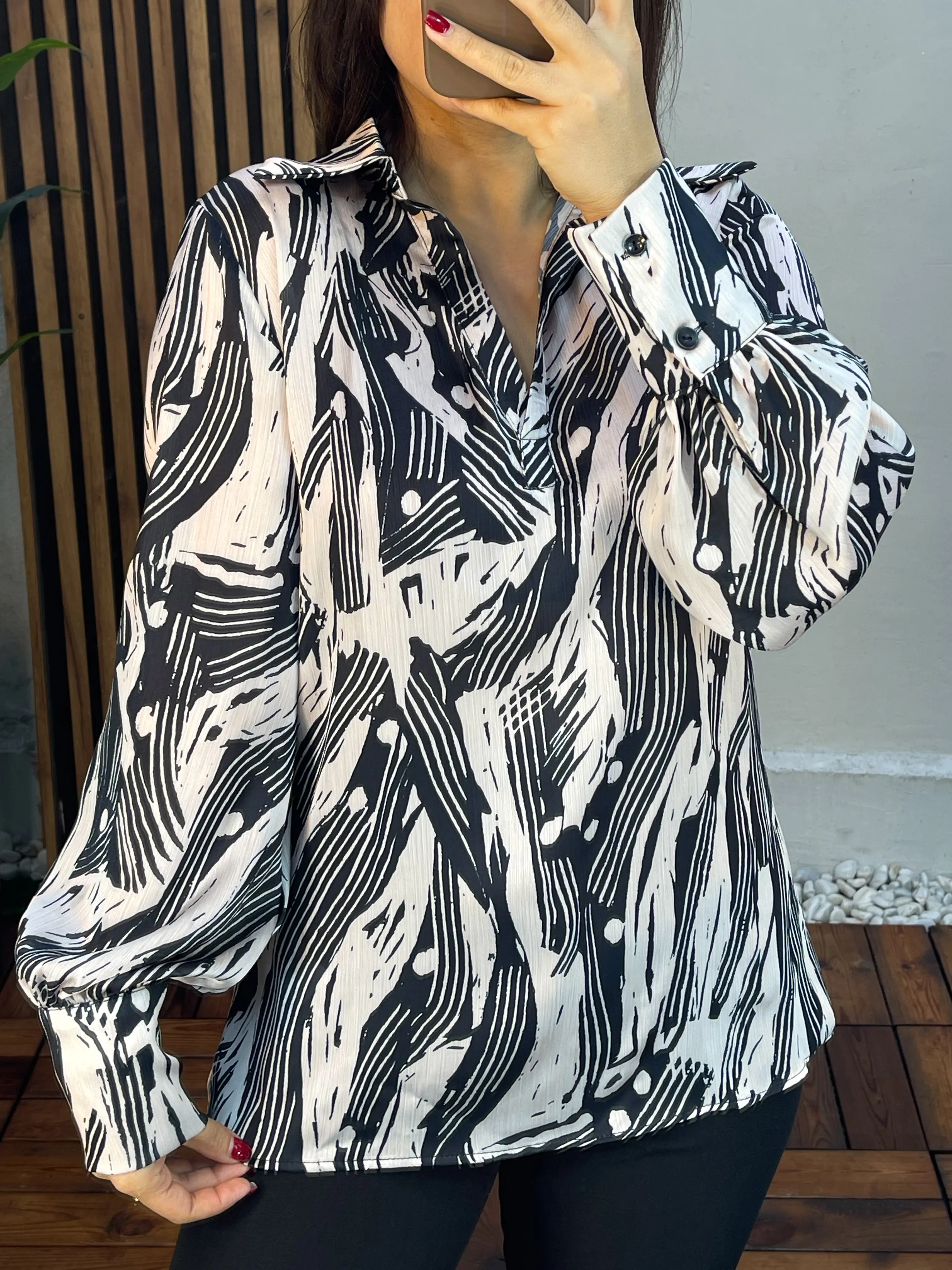 شومیز ساتن مجلسی یقه هفت اورجینال ترک طرح استورن